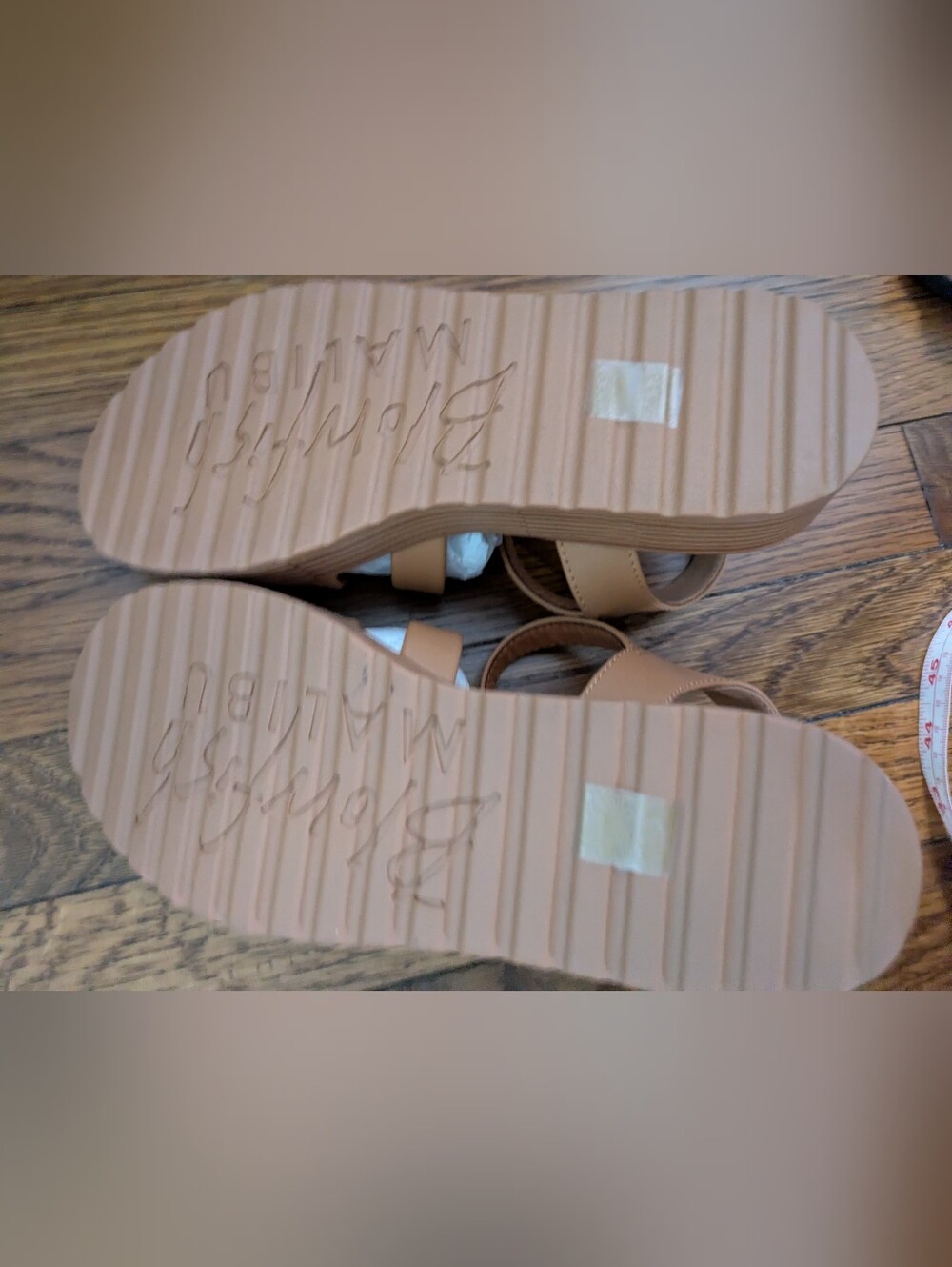 π NWOT Blowfish Malibu Jaylen-k multi-strap platform sandal In "bee honey" - Picture 6 of 6